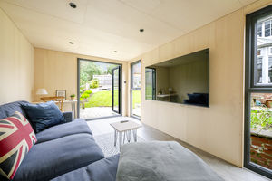 Photo 16- click for photo gallery